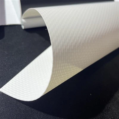 Bâche en PVC laminé à revêtement brillant